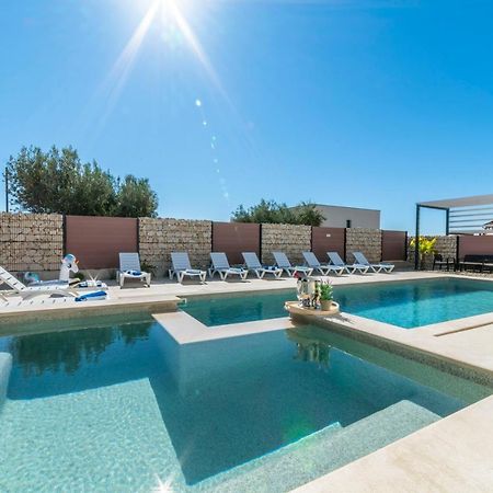 Pinna Residence - Supin Πούλα Εξωτερικό φωτογραφία